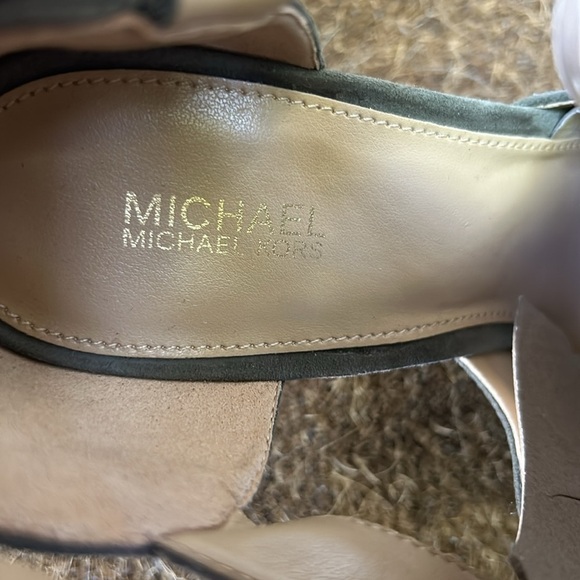 Michael Kors Blaze Suede Open Toe Bootie Sage Green Suede Fall Heels Sz 9.5 - Picture 7 of 11